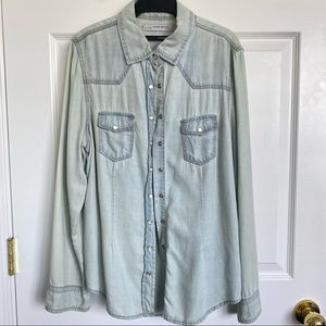 Collared Button-down Acid Wash Blue Color Top